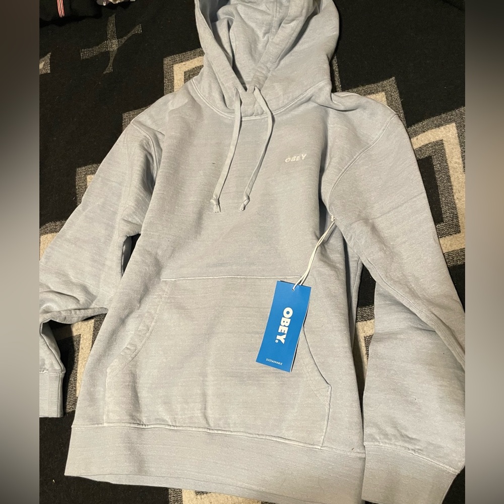 NWT Mens Small Obey Pullover Sweatshirt with Embroidered Logo